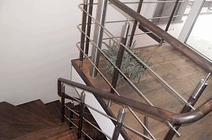 laiptu pakopos laiptu gamyba laiptai